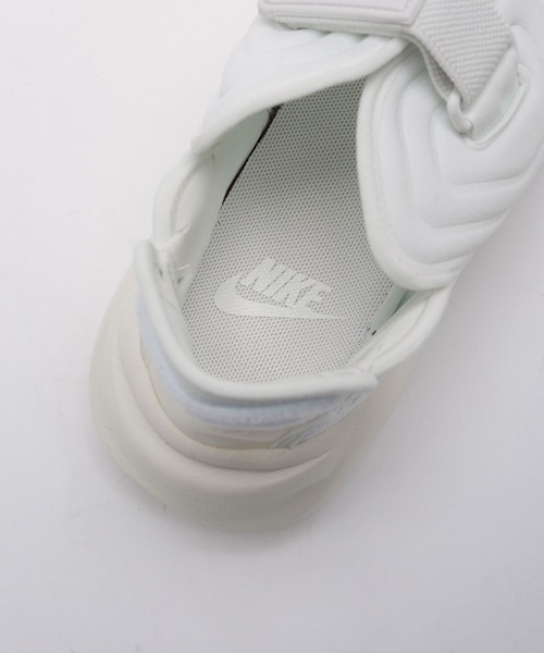 NIKE（ナイキ）の「NIKE/Nike ナイキ アクアリフト（スニーカー・レディース・ホワイト/ブラック・23.5/24.5/23/24）」の8枚目の写真