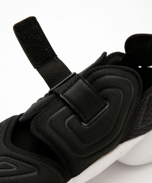 NIKE（ナイキ）の「NIKE/Nike ナイキ アクアリフト（スニーカー・レディース・ホワイト/ブラック・23.5/24.5/23/24）」の22枚目の写真