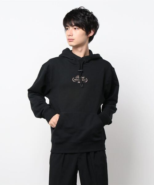 Reebok(リーボック)の「クラシックス ゴルフ スウェットシャツ / Classics Golf Sweatshirt(パーカー・メンズ・ブラック/ベージュ/ネイビー・MEDIUM/X-LARGE/X-SMALL/XXX-LARGE/SMALL/LARGE/XX-LARGE)」の9枚目の写真