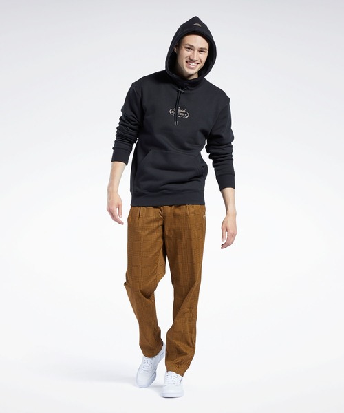 Reebok(リーボック)の「クラシックス ゴルフ スウェットシャツ / Classics Golf Sweatshirt(パーカー・メンズ・ブラック/ベージュ/ネイビー・MEDIUM/X-LARGE/X-SMALL/XXX-LARGE/SMALL/LARGE/XX-LARGE)」の6枚目の写真