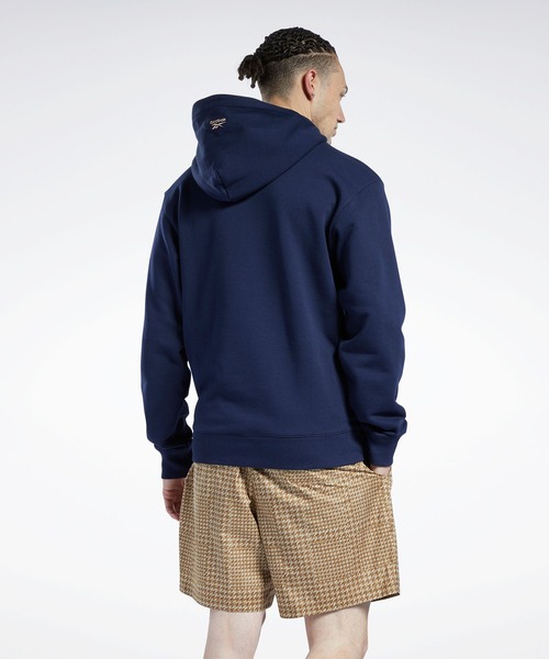 Reebok(リーボック)の「クラシックス ゴルフ スウェットシャツ / Classics Golf Sweatshirt(パーカー・メンズ・ブラック/ベージュ/ネイビー・MEDIUM/X-LARGE/X-SMALL/XXX-LARGE/SMALL/LARGE/XX-LARGE)」の14枚目の写真