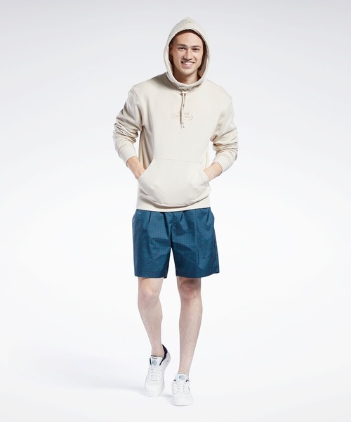 Reebok(リーボック)の「クラシックス ゴルフ スウェットシャツ / Classics Golf Sweatshirt(パーカー・メンズ・ブラック/ベージュ/ネイビー・MEDIUM/X-LARGE/X-SMALL/XXX-LARGE/SMALL/LARGE/XX-LARGE)」の17枚目の写真