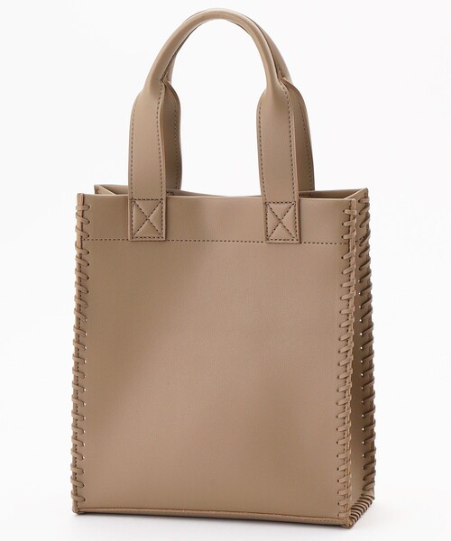 FREAK'S STORE(フリークスストア)の「【WEB限定】サイド編みバッグ(ショルダーバッグ・レディース・グレー/ブラック・フリ-)」の1枚目の写真