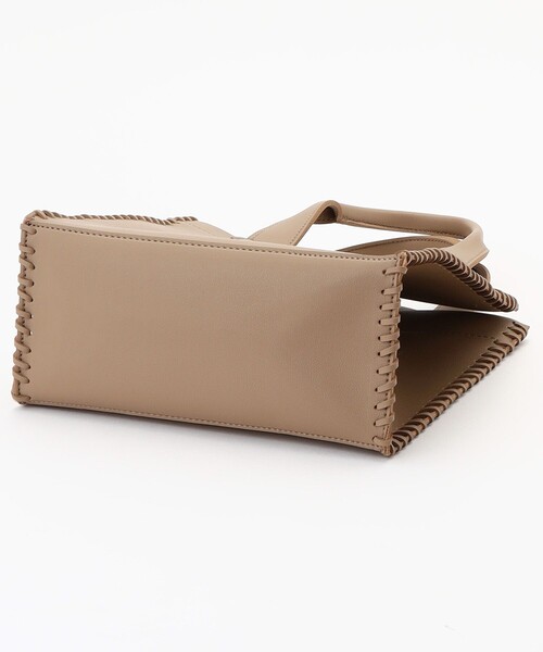 FREAK'S STORE(フリークスストア)の「【WEB限定】サイド編みバッグ(ショルダーバッグ・レディース・グレー/ブラック・フリ-)」の4枚目の写真