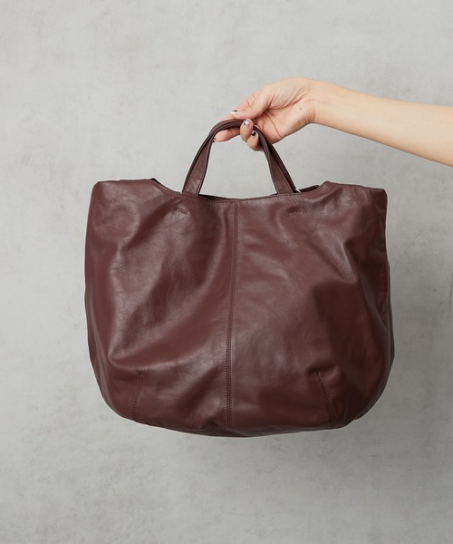 ear PAPILLONNER(イアパピヨネ)の「【牛革】まるショルダーバッグ(ショルダーバッグ・レディース・ブラック/ボルドー・FREE)」の7枚目の写真