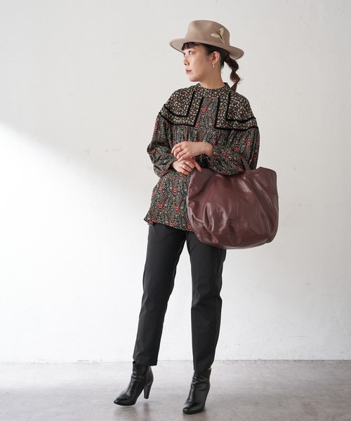 ear PAPILLONNER(イアパピヨネ)の「【牛革】まるショルダーバッグ(ショルダーバッグ・レディース・ブラック/ボルドー・FREE)」の19枚目の写真