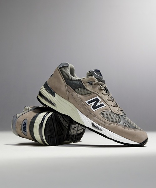 NEW BALANCE（ニューバランス）の「M991（スニーカー・メンズ・グレー・25.0cm/28.5cm/26.0cm/27.5cm/27.0cm/28.0cm/26.5cm/25.5cm/29.0cm）」の2枚目の写真