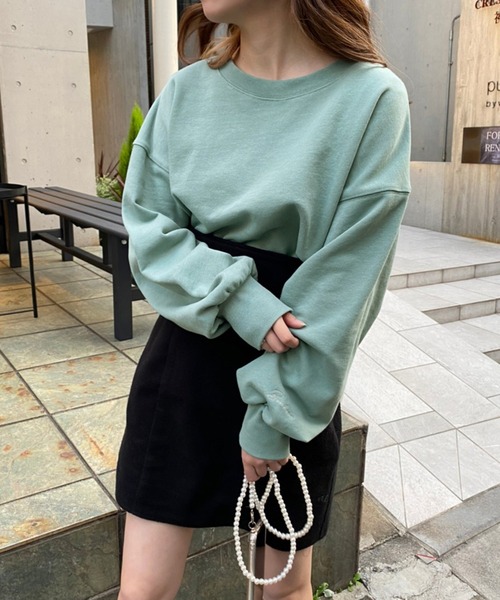 one after another NICE CLAUP（ワンアフターアナザーナイスクラップ）の「ロゴ刺繍ゆるシルエットショートスウェット（Tシャツ/カットソー・レディース・ベージュ/サックスブルー/アイボリー/スミクロ/グリーン/ピンク・FREE）」の5枚目の写真