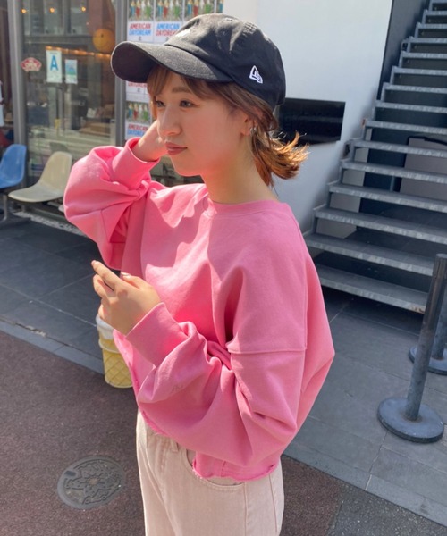 one after another NICE CLAUP（ワンアフターアナザーナイスクラップ）の「ロゴ刺繍ゆるシルエットショートスウェット（Tシャツ/カットソー・レディース・ベージュ/サックスブルー/アイボリー/スミクロ/グリーン/ピンク・FREE）」の11枚目の写真