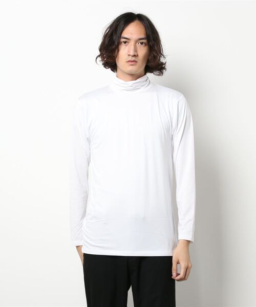 EDWIN(エドウィン)の「【EDWIN/エドウィン】BODY FIRE タートルネックロングTシャツ 保温機能 インナー(Tシャツ/カットソー・メンズ・ネイビー/グレー/チャコールグレー/ホワイト・LARGE/X-LARGE/MEDIUM)」の2枚目の写真