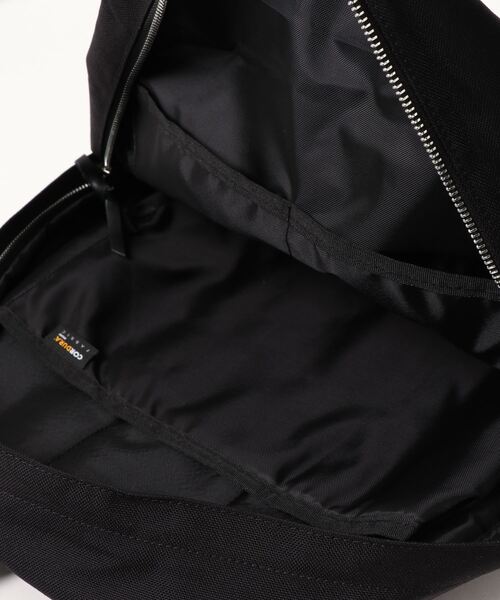 Cricket（クリケット）の「[クリケット] Cricket コーデュラナイロン デイパック M（バックパック/リュック・メンズ・ブラック/トップグレー・FREE）」の16枚目の写真