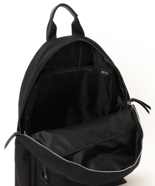 Cricket（クリケット）の「[クリケット] Cricket コーデュラナイロン デイパック M（バックパック/リュック・メンズ・ブラック/トップグレー・FREE）」の5枚目の写真