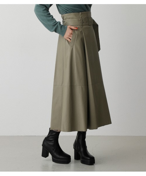 AZUL by moussy(アズールバイマウジー)の「FAUX LEATHER HIGH WAIST SKIRT/フェイクレザーハイウェストスカート(スカート・レディース・ブラック/マジェンタ/カーキ・SMALL/MEDIUM)」の5枚目の写真