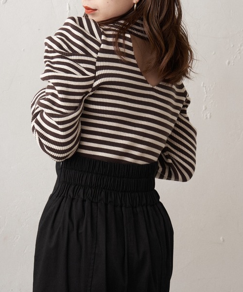 Chico（チコ）の「【新色追加】ハイネックパワショルリブニット（ニット/セーター・レディース・ブラック/ブラウン/アイボリー/ホワイト系その他/ブラウン系その他2/ホワイト系その他2/ライトブルー・FREE）」の17枚目の写真