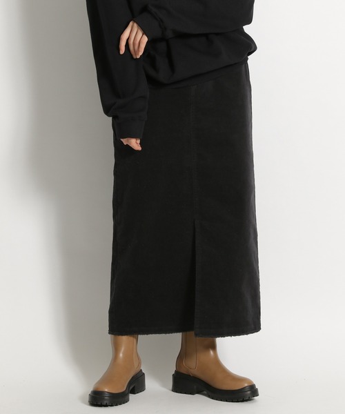 niko and...（ニコアンド）の「コーデュロイストレートロングスカート（スカート・レディース・ブルー/アイボリー/チャコール・MEDIUM/LARGE）」の3枚目の写真