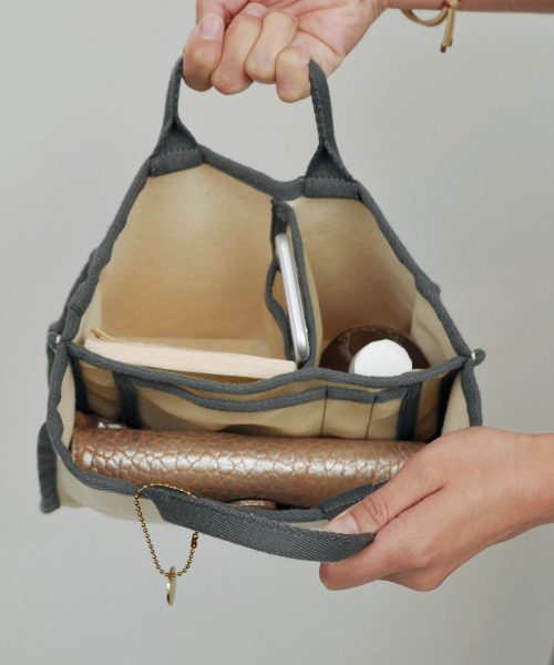 cache cache（カシュ カシュ）の「カシュカシュ cachecache / イニシャル刺繍バッグインバッグ（ハンドバッグ・レディース・S/R/K/H/A/M・FREE）」の11枚目の写真