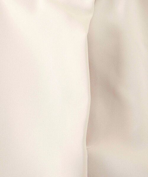 DRESKIP(ドレスキップ)の「◆【S-LL】パール調ボタン付お袖ボリュームブラウス(シャツ/ブラウス・レディース・サンドベージュ/ホワイト系6/グリーン系・01/02/03/04)」の14枚目の写真