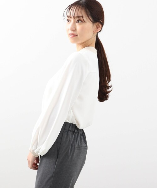 DRESKIP(ドレスキップ)の「◆【S-LL】パール調ボタン付お袖ボリュームブラウス(シャツ/ブラウス・レディース・サンドベージュ/ホワイト系6/グリーン系・01/02/03/04)」の21枚目の写真