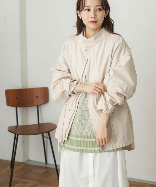 SENSE OF PLACE by URBAN RESEARCH（センスオブプレイスバイアーバンリサーチ）の「ショートモッズコート（ミリタリージャケット・レディース・カーキ/アイボリー・ONE）」の2枚目の写真