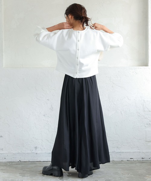 KOBE LETTUCE（コウベレタス）の「前後2wayボリュームスリーブ裏起毛クルーネックカーディガン（カーディガン/ボレロ・レディース・ブラック/パープル/グレー系/アイボリー・FREE）」の8枚目の写真