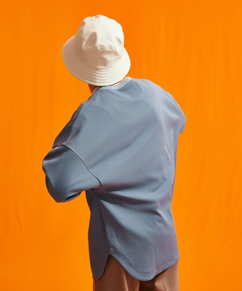 UNITED TOKYO(ユナイテッドトウキョウ)の「ダブルポケットプルオーバー(Tシャツ/カットソー・メンズ・ブラック/ブルー/カーキ・1/2)」の9枚目の写真