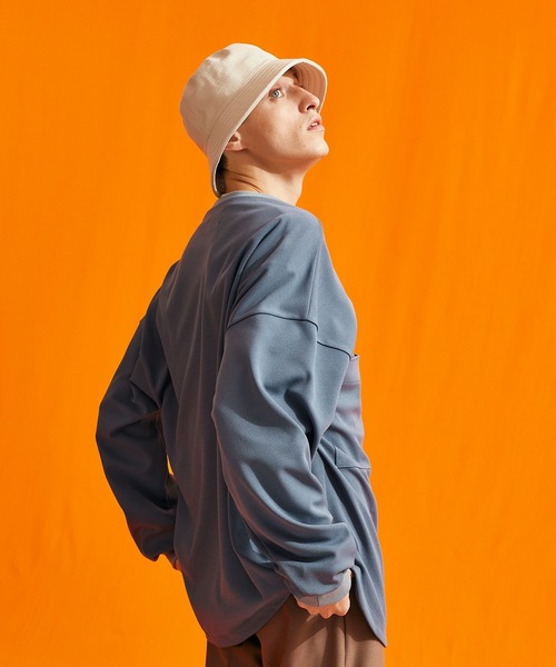 UNITED TOKYO(ユナイテッドトウキョウ)の「ダブルポケットプルオーバー(Tシャツ/カットソー・メンズ・ブラック/ブルー/カーキ・1/2)」の10枚目の写真