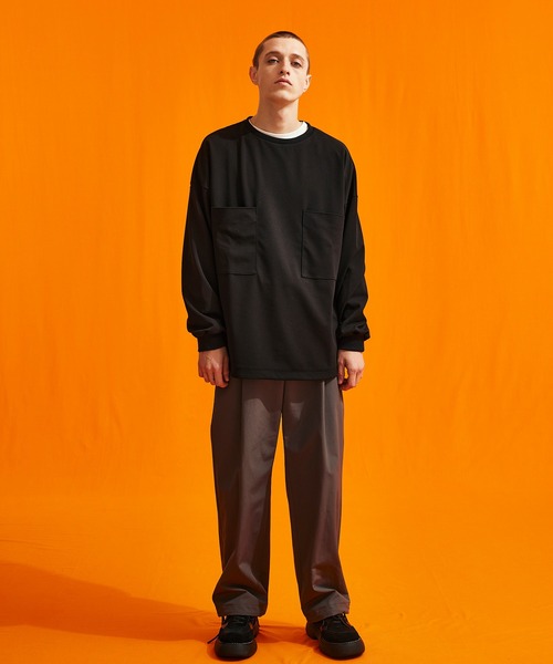 UNITED TOKYO(ユナイテッドトウキョウ)の「ダブルポケットプルオーバー(Tシャツ/カットソー・メンズ・ブラック/ブルー/カーキ・1/2)」の20枚目の写真