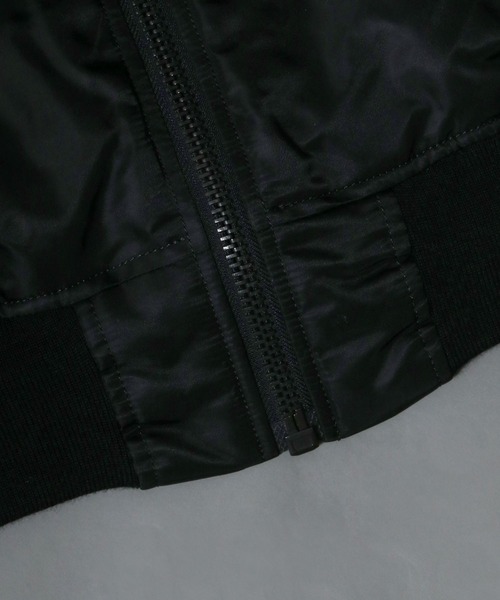 AVIREX（アヴィレックス）の「AVIREX/アビレックス　MA-1 COMMERCIAL LOGO FLIGHT JACKET（MA-1・メンズ・ブラック/アーミー・XXL/L/XL/M）」の14枚目の写真