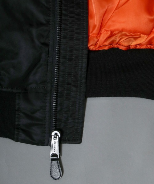 AVIREX（アヴィレックス）の「AVIREX/アビレックス　MA-1 COMMERCIAL LOGO FLIGHT JACKET（MA-1・メンズ・ブラック/アーミー・XXL/L/XL/M）」の16枚目の写真