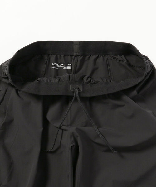 ARC'TERYX（アークテリクス）の「ARC’TERYX / アプティン ショートパンツ（その他パンツ・メンズ・ブラック/オリーブ/チャコールグレー・LARGE/MEDIUM/X-LARGE/XX-LARGE）」の13枚目の写真