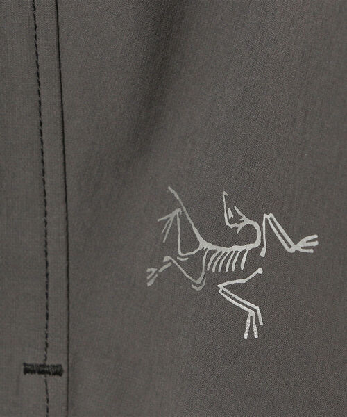 ARC'TERYX（アークテリクス）の「ARC’TERYX / アプティン ショートパンツ（その他パンツ・メンズ・ブラック/オリーブ/チャコールグレー・LARGE/MEDIUM/X-LARGE/XX-LARGE）」の16枚目の写真