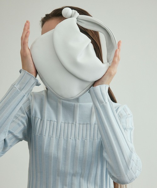 UNITED TOKYO（ユナイテッドトウキョウ）の「レザーサークルハンドバッグ（ハンドバッグ・レディース・ホワイト/ブラック・FREE）」の6枚目の写真