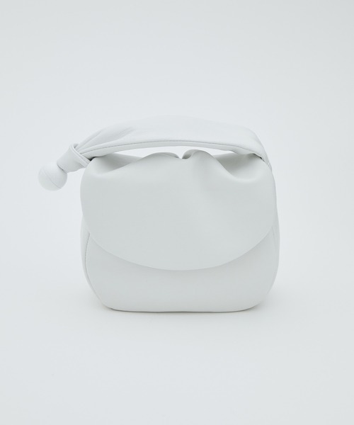 UNITED TOKYO（ユナイテッドトウキョウ）の「レザーサークルハンドバッグ（ハンドバッグ・レディース・ホワイト/ブラック・FREE）」の10枚目の写真