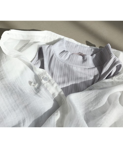 one after another NICE CLAUP(ワンアフターアナザーナイスクラップ)の「肌見せシアーシャツハイネックインナーセット(シャツ/ブラウス・レディース・ベージュ/オフホワイト/ストライプ/チェック/ピンク/イエロー/ホワイト・FREE)」の13枚目の写真