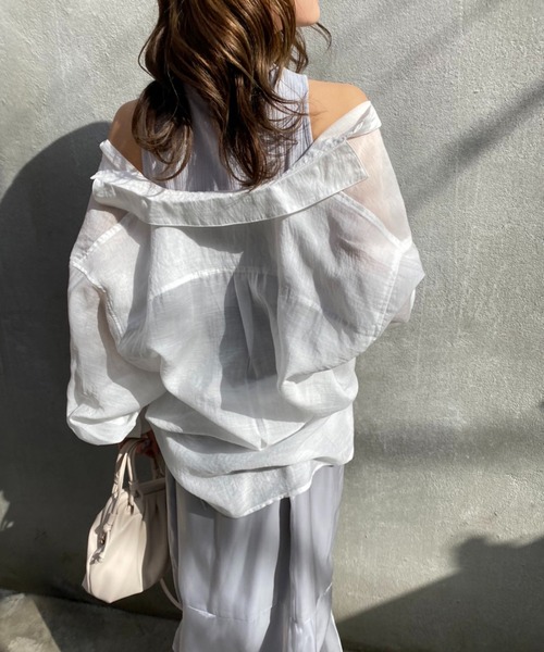 one after another NICE CLAUP(ワンアフターアナザーナイスクラップ)の「肌見せシアーシャツハイネックインナーセット(シャツ/ブラウス・レディース・ベージュ/オフホワイト/ストライプ/チェック/ピンク/イエロー/ホワイト・FREE)」の21枚目の写真