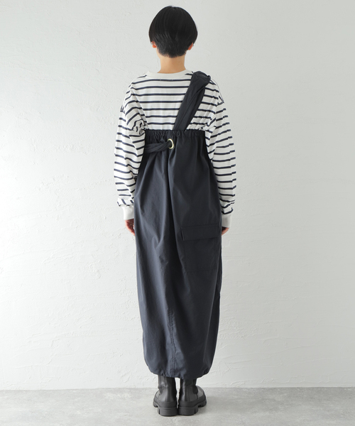 77circa（ナナナナサーカ）の「《別注》【77circa/ナナナナサーカ】WIDTH ADJUSTABLE STRAP DRESS：ワンピース（ワンピース・レディース・ベージュ/ネイビー・FREE）」の12枚目の写真