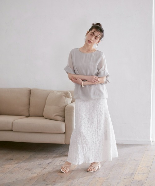 INED CLARO(イネドクラロ)の「リップルフレアスカート(スカート・レディース・ブラック/オフホワイト/イエロー・フリー)」の2枚目の写真