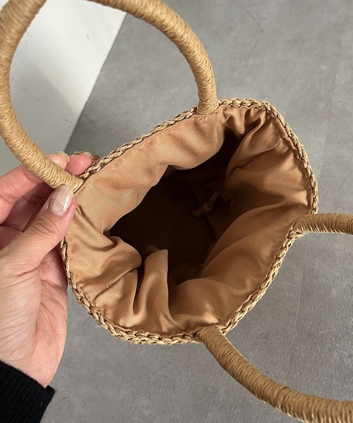 CAPRICIEUX LE'MAGE(カプリシューレマージュ)の「シリンダーペーパーバッグ(ハンドバッグ・レディース・オレンジ/グリーン/ベージュ・FREE)」の8枚目の写真