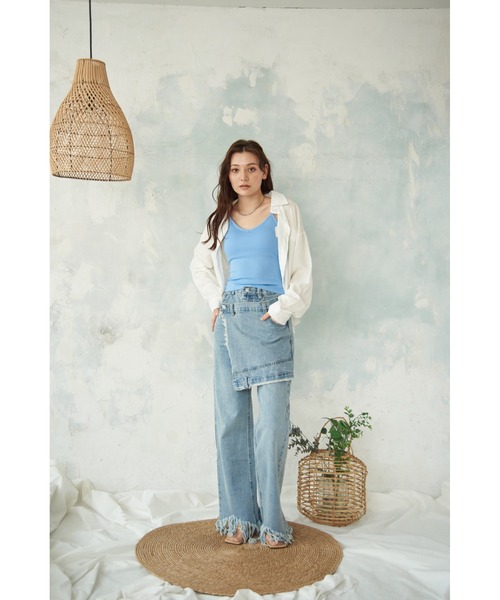 a:mure(アミュール)の「カップ付BACKクロスキャミ(キャミソール・レディース・グリーン/ホワイト/ブラック/イエロー/ブルー/グレー・FREE)」の8枚目の写真