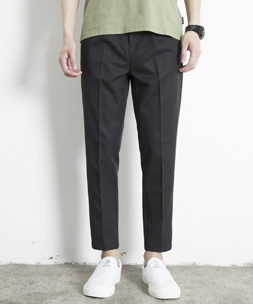 VIBGYOR(ヴィブジョー)の「【ACT -fascination design-】センタープレスクロップドパンツ(SP)(チノパンツ・メンズ・ブラック/ベージュ/グレー・32/30/31/33/28/34)」の2枚目の写真