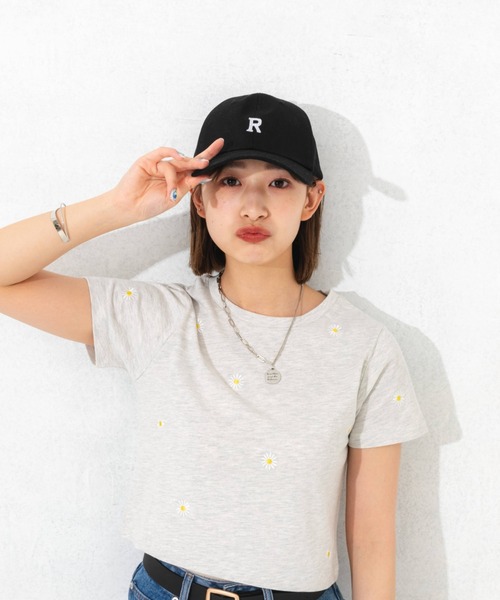 nemne store(ネンネストア)の「フラワー刺繍Tシャツ(Tシャツ/カットソー・レディース・オフホワイト/オレンジ/オートミール・フリー)」の13枚目の写真
