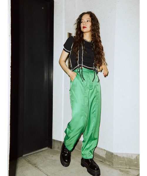 jouetie(ジュエティ)の「カラーペインターパンツ(その他パンツ・レディース・ブラック/グリーン/アイボリー/パープル/ライトグリーン/オレンジ・MEDIUM)」の10枚目の写真