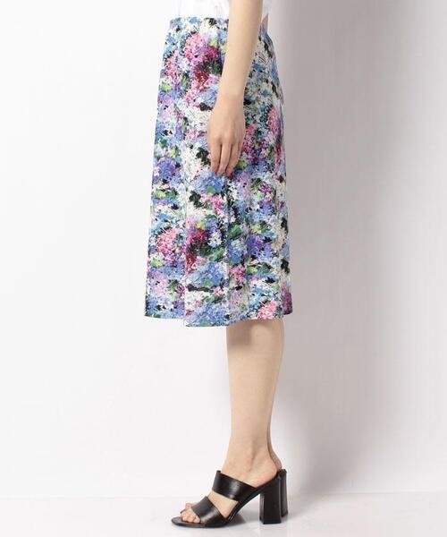 agnes b.（アニエスベー）の「JGI1 JUPE Zina de Plagny