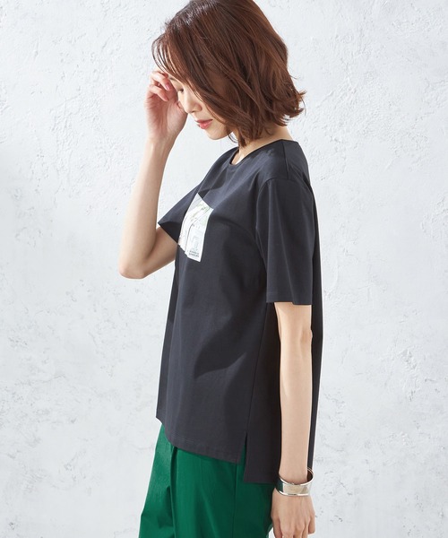 A/C DESIGN BY ALPHA CUBIC(エーシーデザインバイアルファキュービック)の「【接触冷感】ボタニカルプリントTシャツ(Tシャツ/カットソー・レディース・ブラック/カーキ/オフホワイト・LL/L/M)」の4枚目の写真