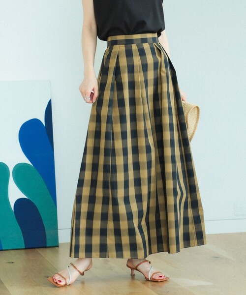 BEAMS HEART（ビームスハート）の「BEAMS HEART / チェック柄 タックフレアスカート（スカート・レディース・ネイビー/ブラウン・FREE）」の20枚目の写真