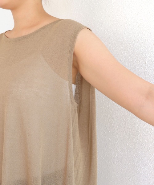 andme（アンドミー）の「リネンタッチノースリーブニットトップス（ニット/セーター・レディース・ブラック/オフホワイト/グレイッシュベージュ/ピンク/グリーン/オレンジ・M）」の8枚目の写真