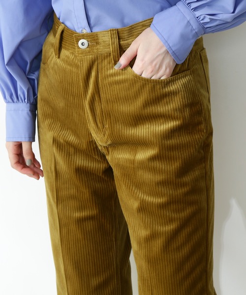 N.（N. Natural Beauty Basic）（エヌエヌナチュラルビューティーベーシック）の「【松井愛莉さん着用】《n.'look》◆シャイニーコーデュロイパンツ（その他パンツ・レディース・イエロー/パープル・MEDIUM）」の19枚目の写真