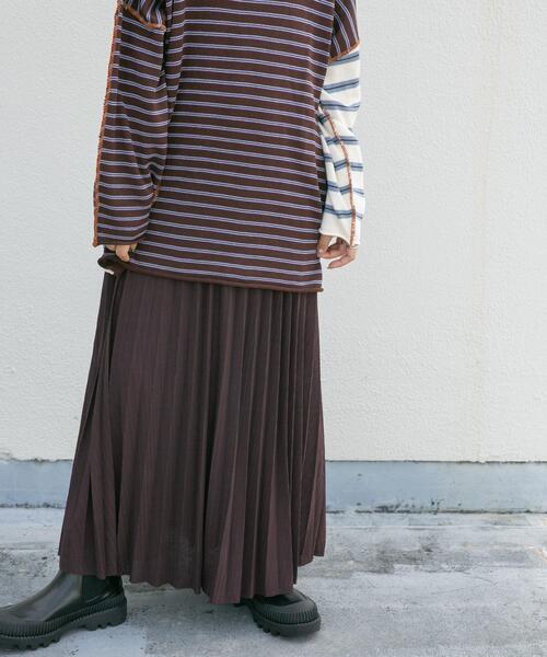 KBF(ケイビーエフ)の「2WAYプリーツキャミワンピース(ワンピース・レディース・ブラック/ダークブラウン/ブルー・ONE)」の19枚目の写真