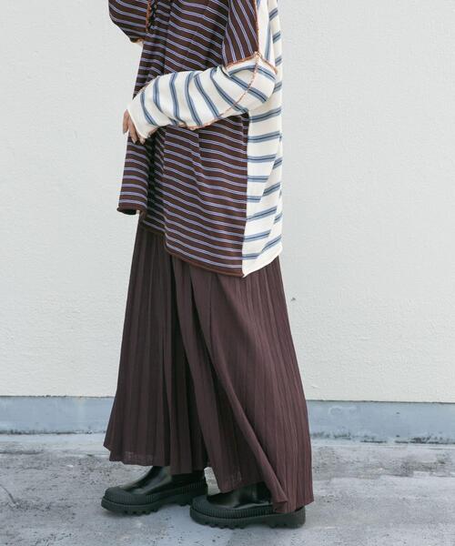 KBF(ケイビーエフ)の「2WAYプリーツキャミワンピース(ワンピース・レディース・ブラック/ダークブラウン/ブルー・ONE)」の20枚目の写真