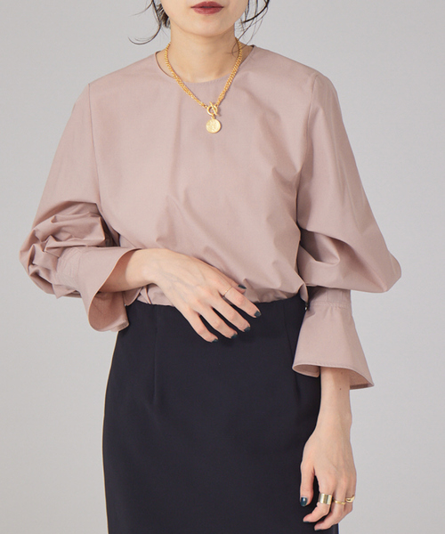 Rouge vif（ルージュヴィフ）の「タックフレアブラウス（シャツ/ブラウス・レディース・チャコールグレー/ブラウン/スモークピンク・フリー）」の3枚目の写真